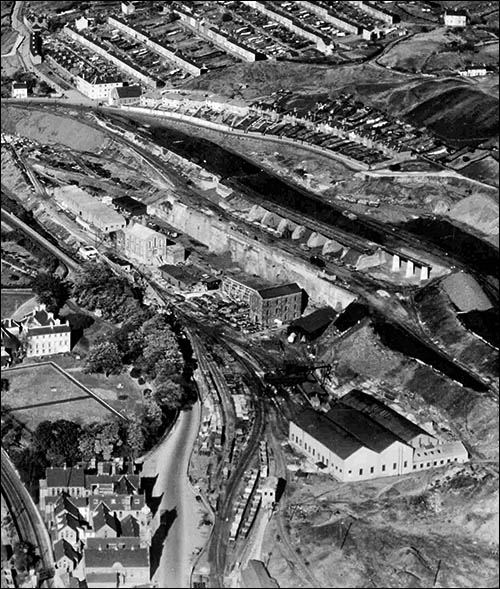 Aerial photo of Ebbw Vale ironworks site in 1948