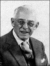 Portrait of architect Sidney Colwyn Foulkes