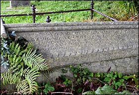 menai_bridge_grave_d_white_griffith