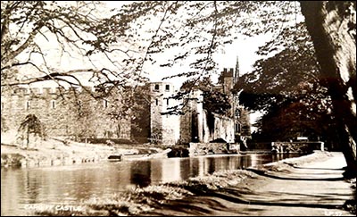 bute_park_feeder_and_lady_bute_bridge