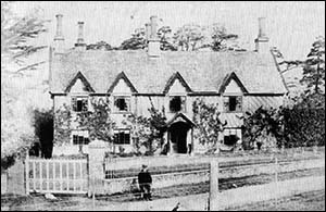 Photo of Pwllypant House c.1870