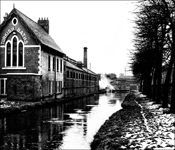 Photo of Cardiff Baths and dock feeder canal