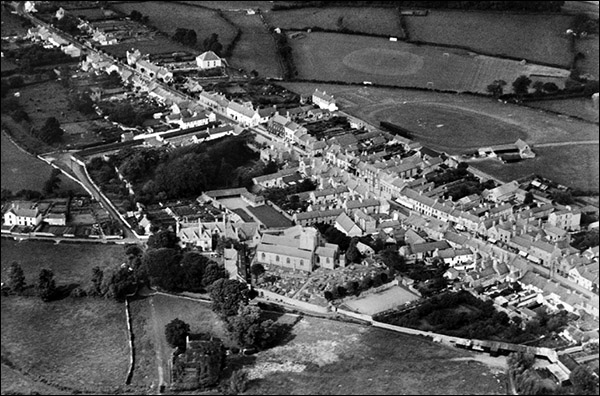 Aerial photo of Cowbridge church and town in 1929