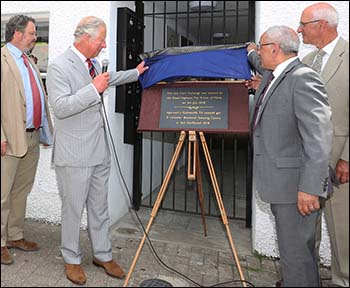 crickhowell_corn_exchange_prince_charles