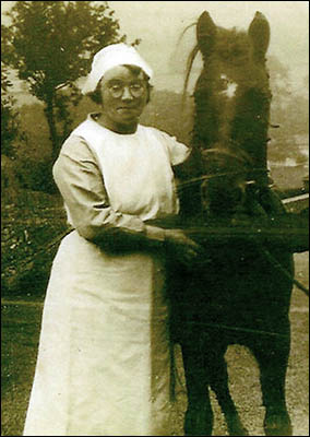 Photo of Crickhowell workhouse cook Edith Davies