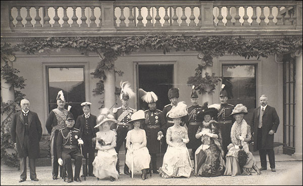Photo of royal visit at Plas Machynlleth in 1911 Photo of royal visit at Plas Machynlleth in 1911
