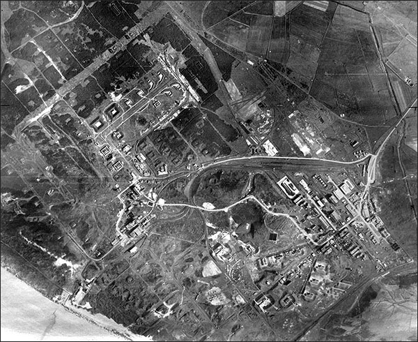 Aerial photo of Pembrey ordnance factory site in 1946
