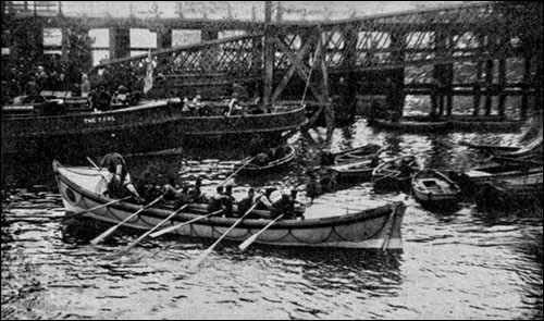 Old photo of Penarth lifeboat