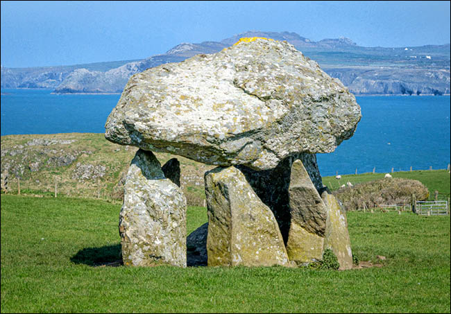 Photo of Carreg Samson and distant ridge