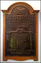 Photo of Swansea police FWW memorial