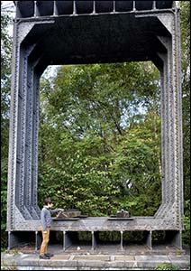 bangor_britannia_bridge_cross_section
