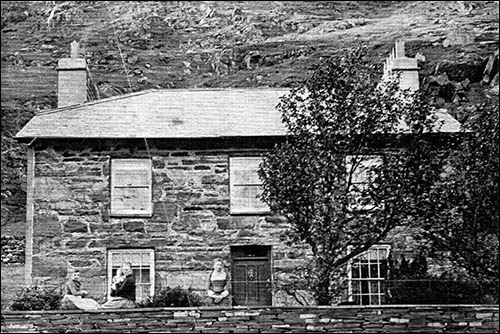 Old photo of Plas Cwmorthin