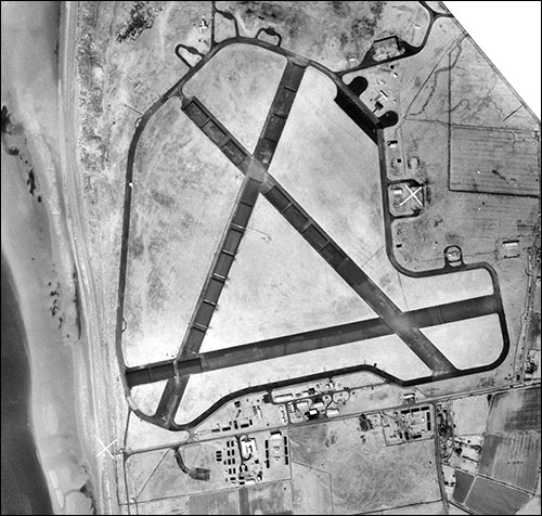 Aerial photo of Caernarfon airfield in 1950