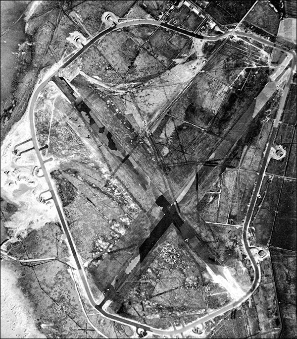 Aerial photo of RAF Llanbedr in 1942