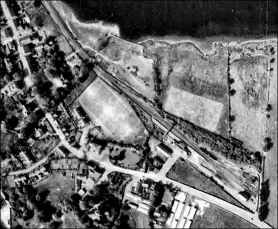 Aerial view of Llanberis railway station in 1946