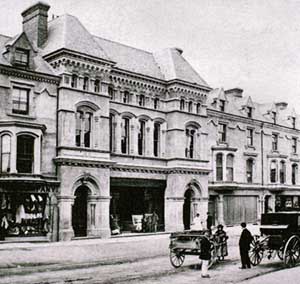 photo_of_st_georges_hall