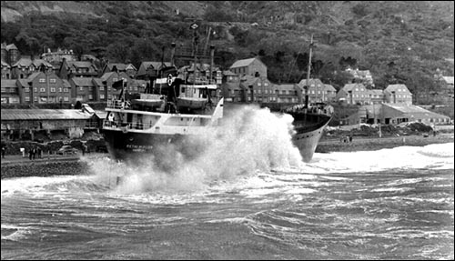 penmaenmawr_rethi_muller_aground