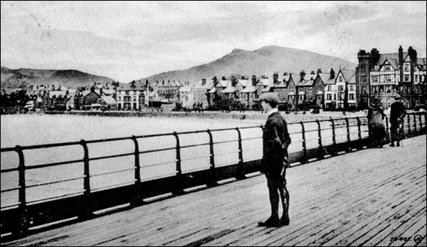 Photo of Rhos pier