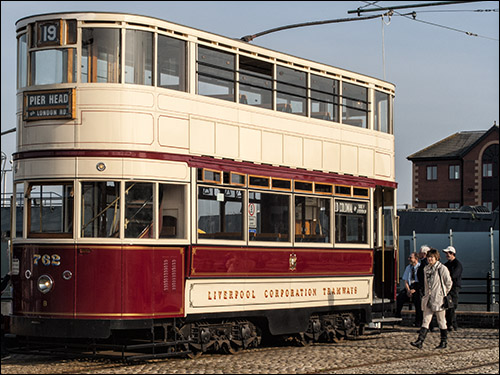 rhyl_tram_trolley_pole_at_birkenhead