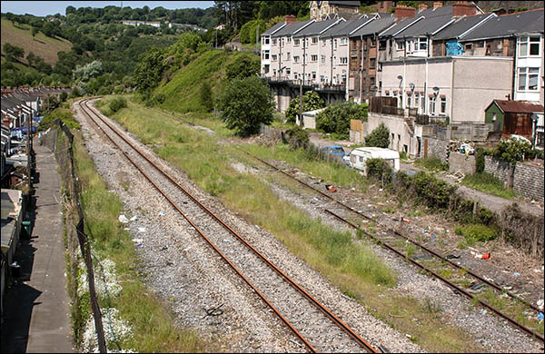 Photo showing the site of the 1901 Llanhilleth station in 2006